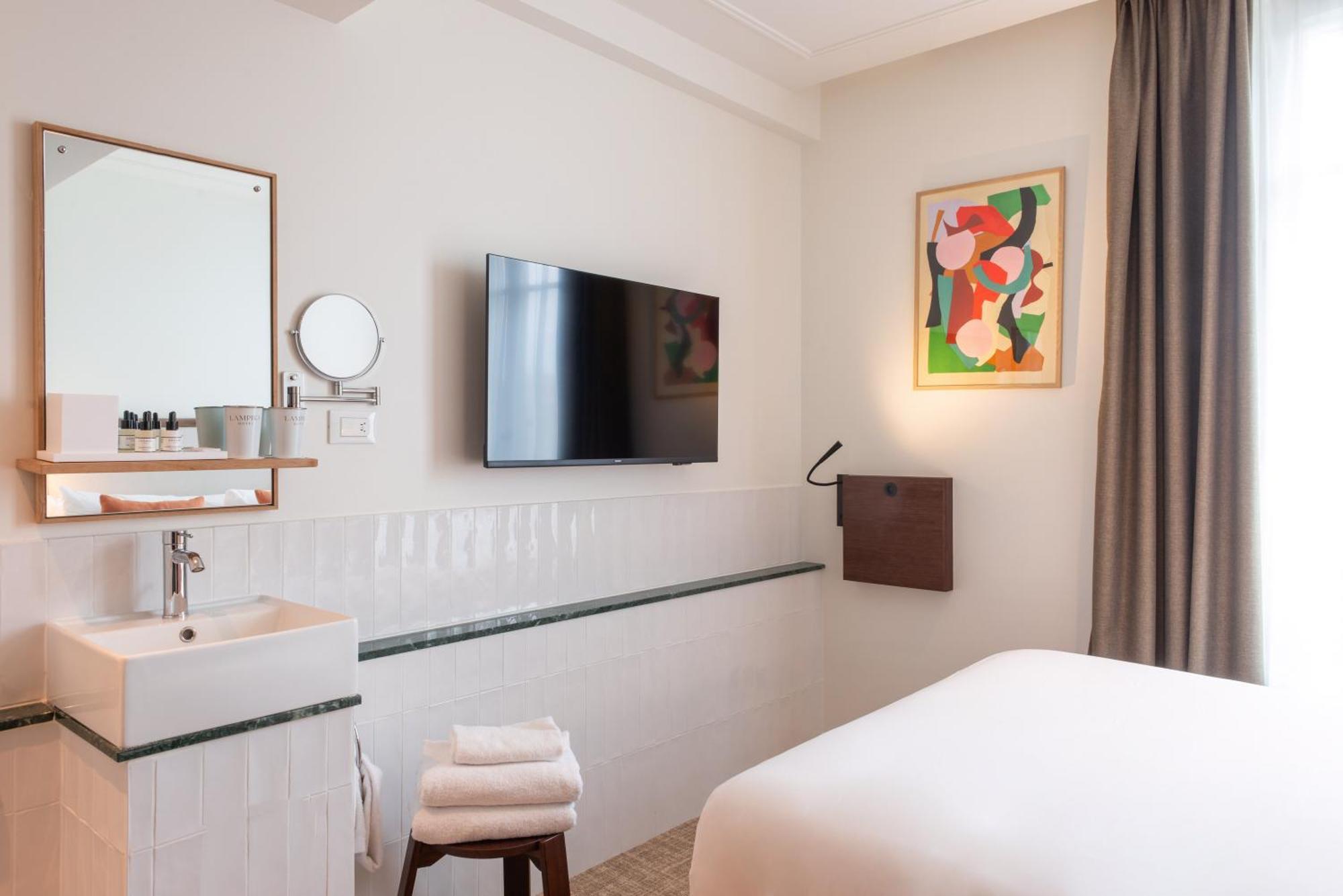 Le Lampika Hotel Párizs Szoba fotó