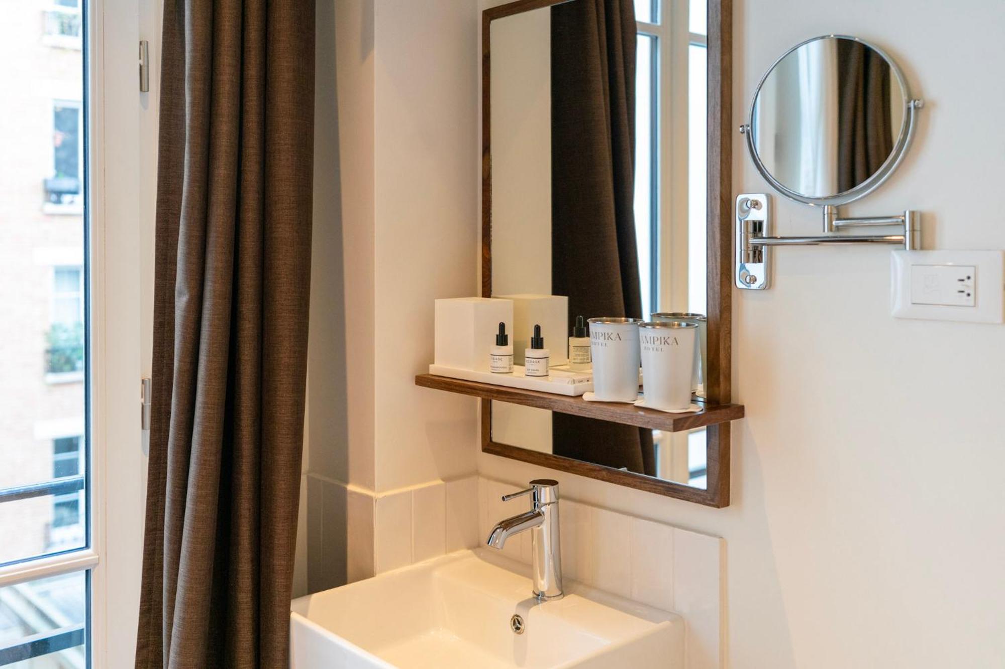 Le Lampika Hotel Párizs Kültér fotó
